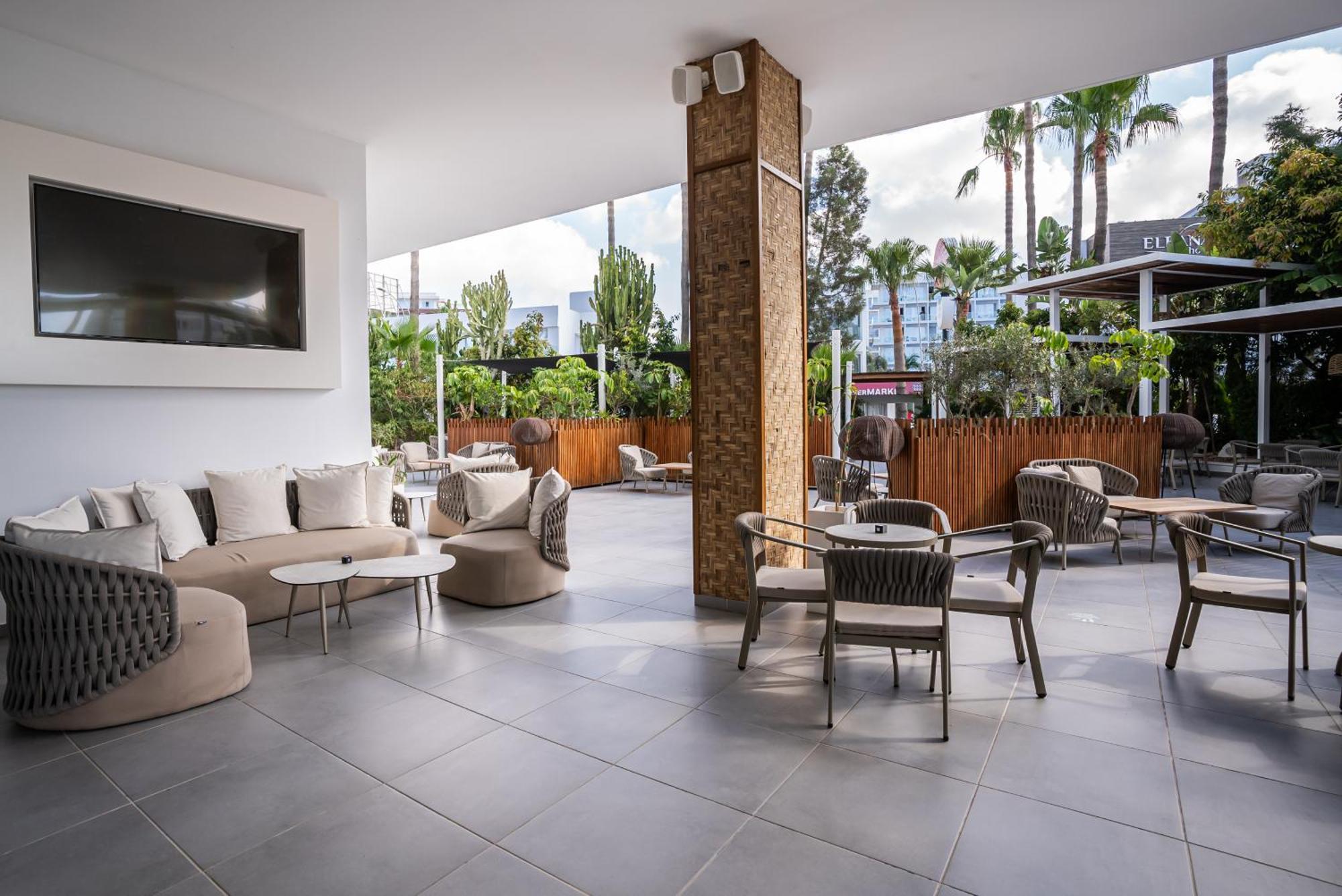 Margadina Hotel Айя Напа Екстериор снимка